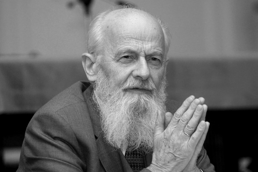 Znamy datę pogrzebu prof. Walerego Pisarka