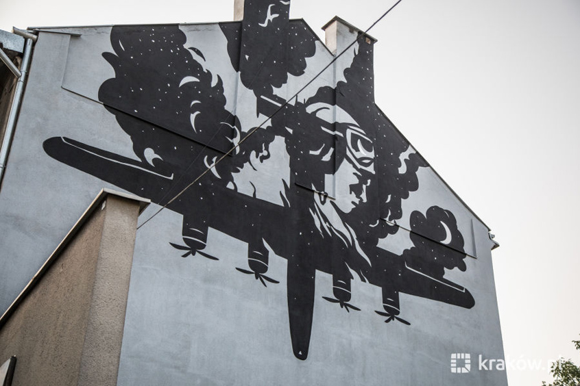 Odsłonięto mural Liberatora zestrzelonego nad Zabłociem